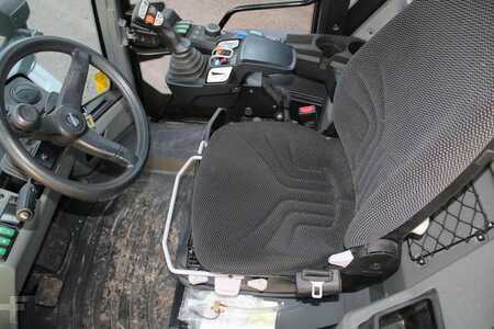 Wielladers 2023 Kramer KL 55.8T (10)