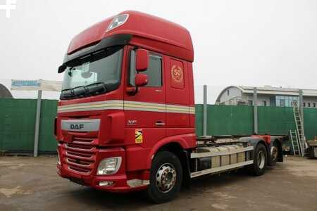 Náklaďák 0 DAF XF 460 (1)