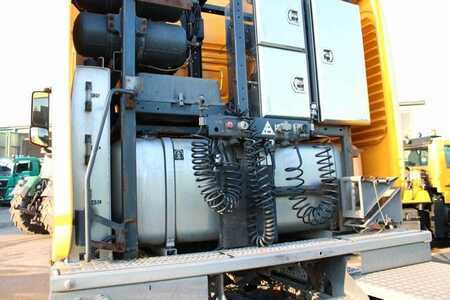 Kuorma-auto 0 Mercedes-Benz 4163 8x4 BL 180 to PUSH Getriebe Problem Nr: 727 (9)