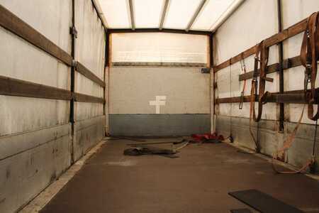 Trailers 0 Saxas APB 61-5-Z-S (8)