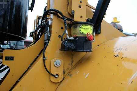 Chargeuse sur pneus 2018 Caterpillar 972MXE (13)
