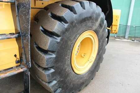 Chargeuse sur pneus 2018 Caterpillar 972MXE (8)