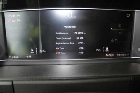 Camión 0 Volvo FMX 460 8x4 BL - SILOAUFSTELLER - Nr.: 549 (16)