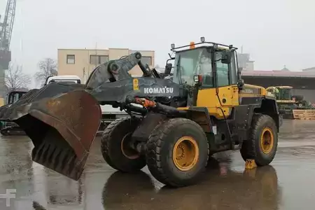 Hjullæsser 2011 Komatsu WA320PZ-6 - Motorschaden (1)