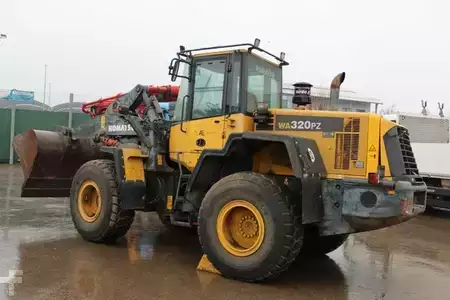 Hjullæsser 2011 Komatsu WA320PZ-6 - Motorschaden (6)