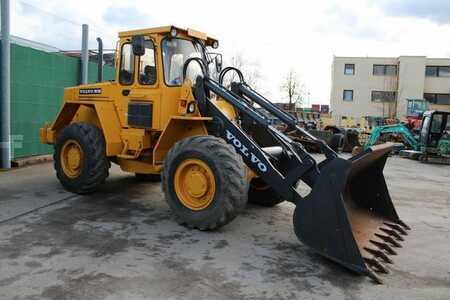 Pyöräkuormaajat 1993 Volvo L70 (3)