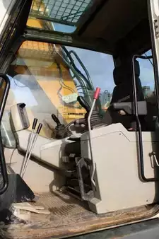 Kettenbagger 2011 Liebherr R924 (10)