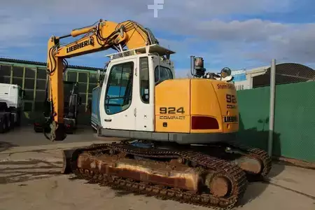 Kettenbagger 2011 Liebherr R924 (3)