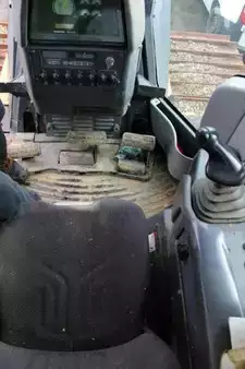 Telaketjupuskutraktorit 2004 Komatsu D 85PX (12)