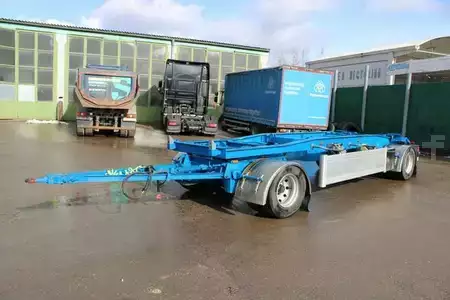 Trailer 0 Hüffermann HSA 18.65 (1)