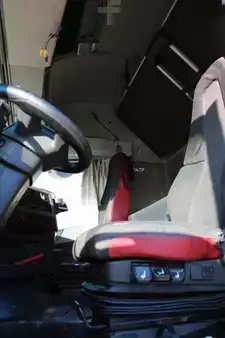 Kuorma-auto 0 Volvo FH 460 (9)