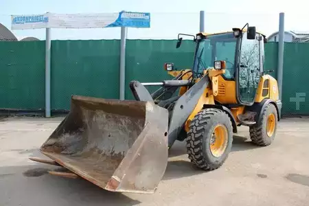 Hjullastare 2012 Volvo L25F-Z (1)