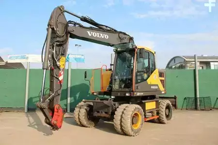 Koparki kołowe 2019 Volvo EWR170E (1)