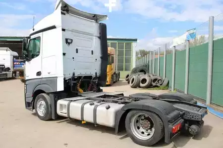 Camion 0 Mercedes-Benz 1842 (6)