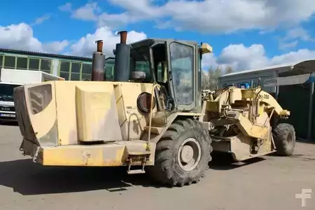 Skrejpry 2002 WIRTGEN RACO 350 - Nr.: 155 (1)