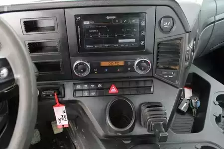 Vrachtwagen 0 Mercedes-Benz 2043 4x4 BB - ALLRAD - Nr.: 800 (15)