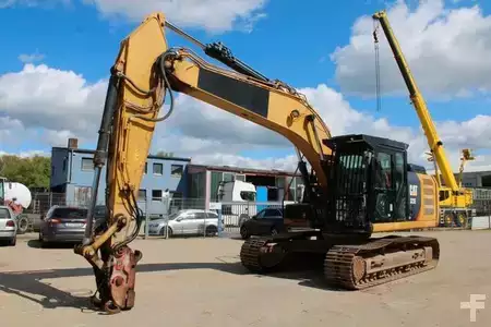 Rigid Backhoe Loader 2014 Caterpillar 323EL - MONO - Nr.: 820 (1)
