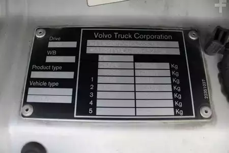 Náklaďák 0 Volvo FH 460 6x2 LL - Komplettzug - Nr.: 213 (3)