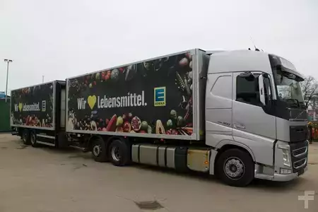 Náklaďák 0 Volvo FH 460 6x2 LL - Komplettzug - Nr.: 213 (4)