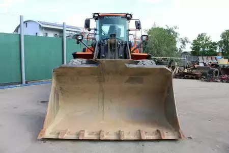 Kolové nakladače 2019 Doosan DL420-5 - Nr.: 069 (7)