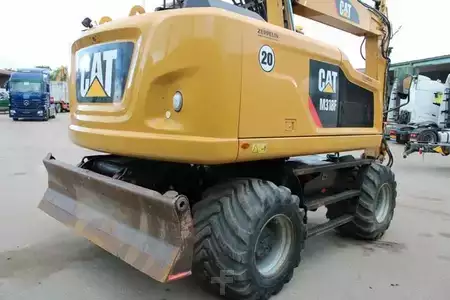 Mobiele graafmachines 2015 Caterpillar M318F - Reifen mit Stollenprofil Nr.: 399 (4)