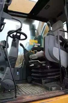 Mobiele graafmachines 2015 Caterpillar M318F - Reifen mit Stollenprofil Nr.: 399 (9)