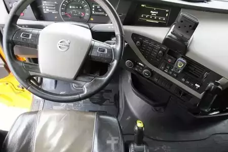 Caminhão 2014 Volvo FH 650 8x4 BL - 170 to - Nr.: 640 (11)