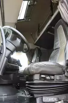 Caminhão 2014 Volvo FH 650 8x4 BL - 170 to - Nr.: 640 (8)
