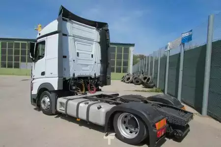 Camion 0 Mercedes-Benz 1840 4x2 LL - Lowliner 2 x Tank - Nr.: 439 (6)