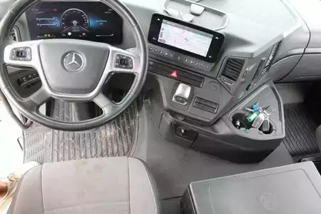 Kuorma-auto 0 Mercedes-Benz 3548 8x4 BB RETARDER BORDMATIK AHK Nr.: 770 (14)