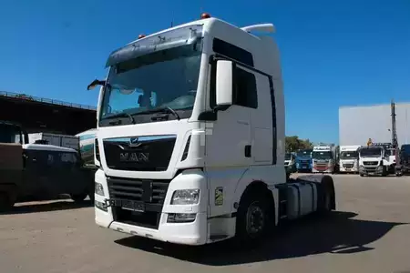 Lastkraftwagen 0 MAN TGX 18.500 2 x Tank XXL MOTORSCHADEN Nr.: 631 (1)