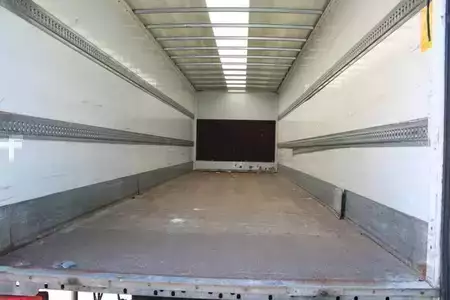 Caminhão 0 DAF LF 320FA 4x2 BL - Koffer 9,30 - LBW Nr.: 882 (10)