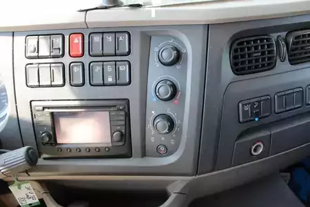 Caminhão 0 DAF LF 320FA 4x2 BL - Koffer 9,30 - LBW Nr.: 882 (15)