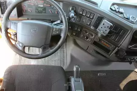 Lastkraftwagen 0 Volvo FH 600 6x4 BL - 120 to - Nr.: 640 (13)