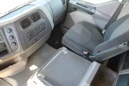Ciężarówka 0 DAF LF 280FA 4x2 BL - LAGERSCHADEN Nr: 966 (13)