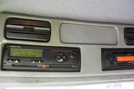 Camion 0 Mercedes-Benz 813 4x2 BB - kein 816, 818 Nr.: 208 (11)