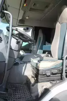 Caminhão 0 Volvo FE 320 4x2 LL - Nr.: 711 (10)
