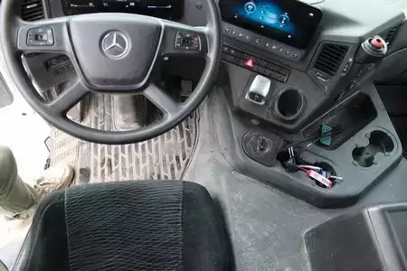 Lastbilsblandare 0 Mercedes-Benz 3240 8x4 BB - STETTER 9 m³ - Nr.: 864 (14)