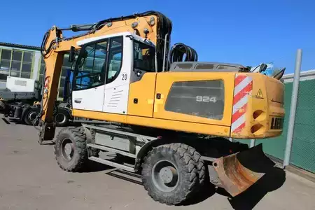 Mobiele graafmachines 2015 Liebherr A 924 - Nr.: 385 (4)