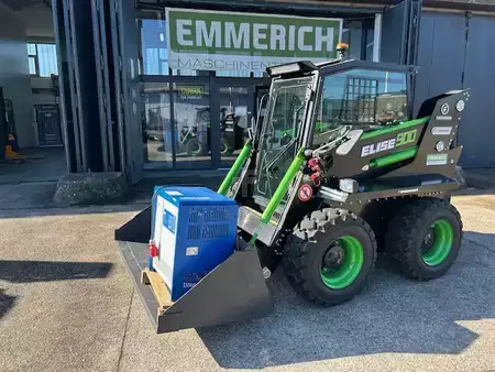 Compact Loaders 2022 [div] Elise 900 (1)