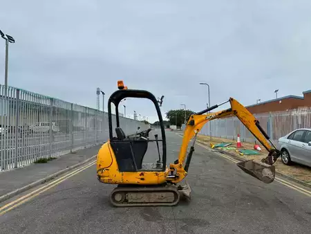 Mini kotrógép 2011 JCB 8014CTS (5)