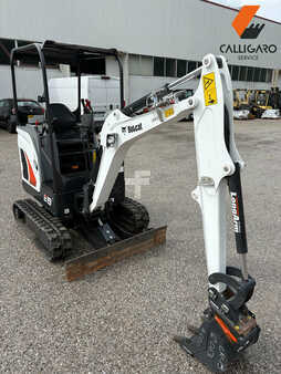 Korečková rýpadla 2023 Bobcat E19 (3)