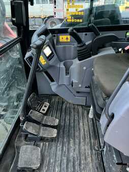 Minigrävare 2018 Kubota kx080-4 (7)