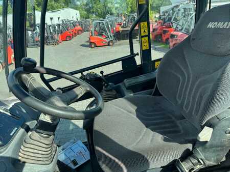 Kolové nakladače 2020 Komatsu WA 80 M (6)