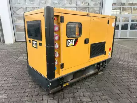 Sonstige 2017 Caterpillar DE65E3 / Stromerzeuger / 60KVA / 2017 / 17.917h (3)