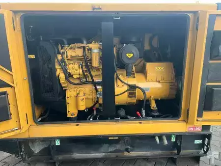 Sonstige 2017 Caterpillar DE65E3 / Stromerzeuger / 60KVA / 2017 / 17.917h (9)