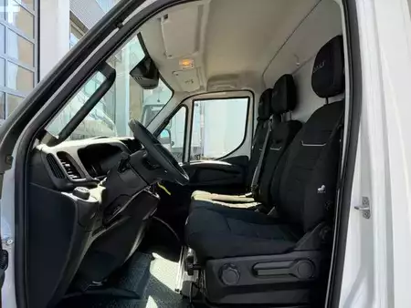 Overige 0 Iveco Daily 70C21HA8/P Ewers Getränkekoffer (9)