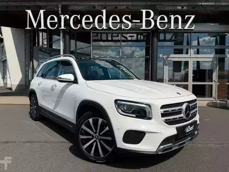 Ostatní 2020 Mercedes-Benz GLB 200d 4M 7Sitzer+StandH+Pano+Distr+AHK+360+ (1)