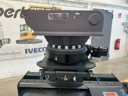 Pozostałe 0 Seppi M. H7 125 Schlegelmulcher Drehkranz / flottierend (10)