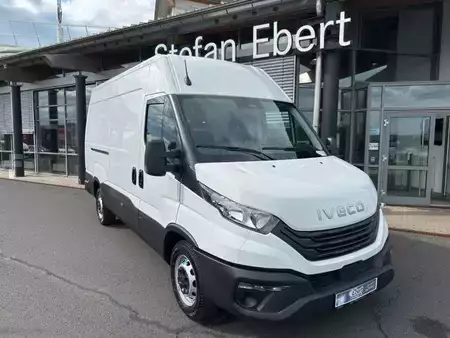 Altri 0 Iveco Daily 35S14B V Airlineschienensystem *AHK 3,5 t* (1)
